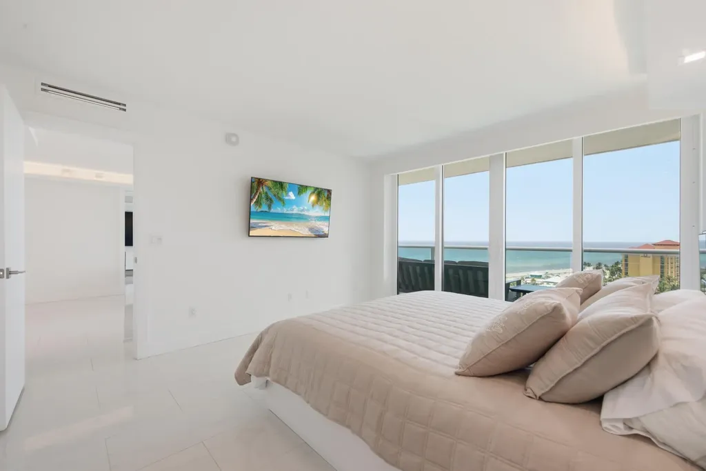 333 NE 21st Avenue Deerfield Beach FL 33441