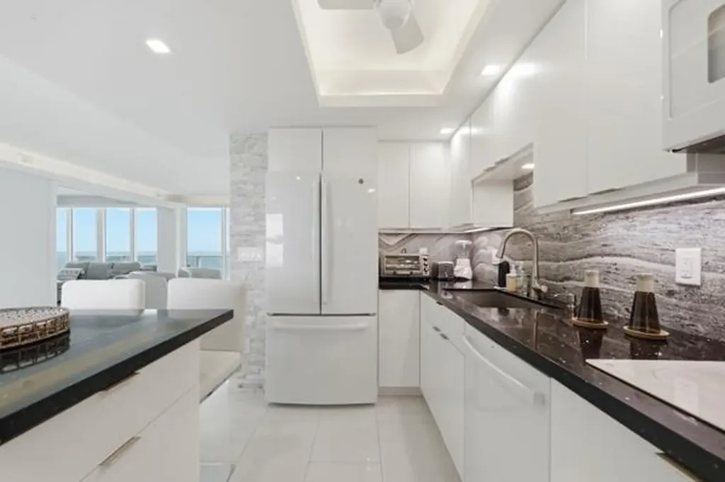 333 NE 21st Avenue Deerfield Beach FL 33441