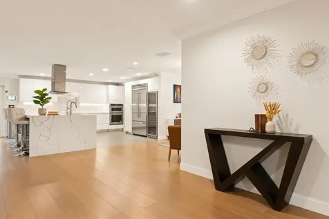5841 Bayview Drive Fort Lauderdale FL 33308