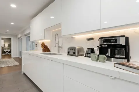 5841 Bayview Drive Fort Lauderdale FL 33308