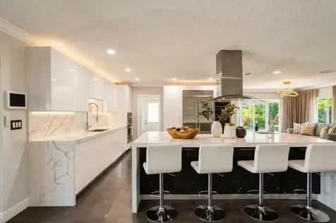 5841 Bayview Drive Fort Lauderdale FL 33308