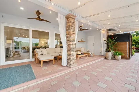 5841 Bayview Drive Fort Lauderdale FL 33308