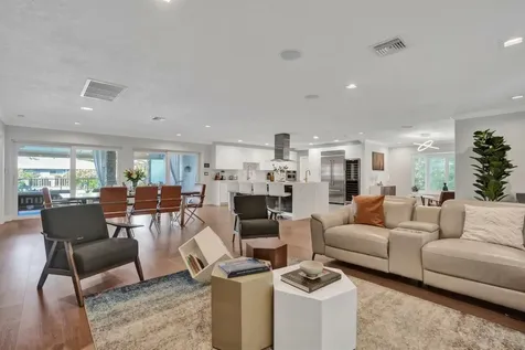 5841 Bayview Drive Fort Lauderdale FL 33308