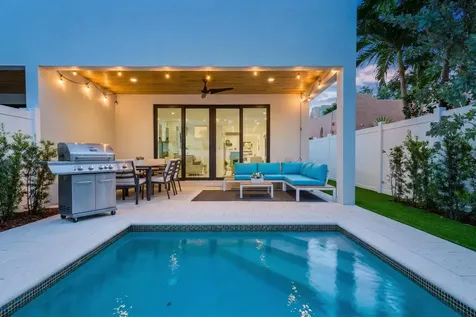 119 SE 12th Avenue Fort Lauderdale FL 33301