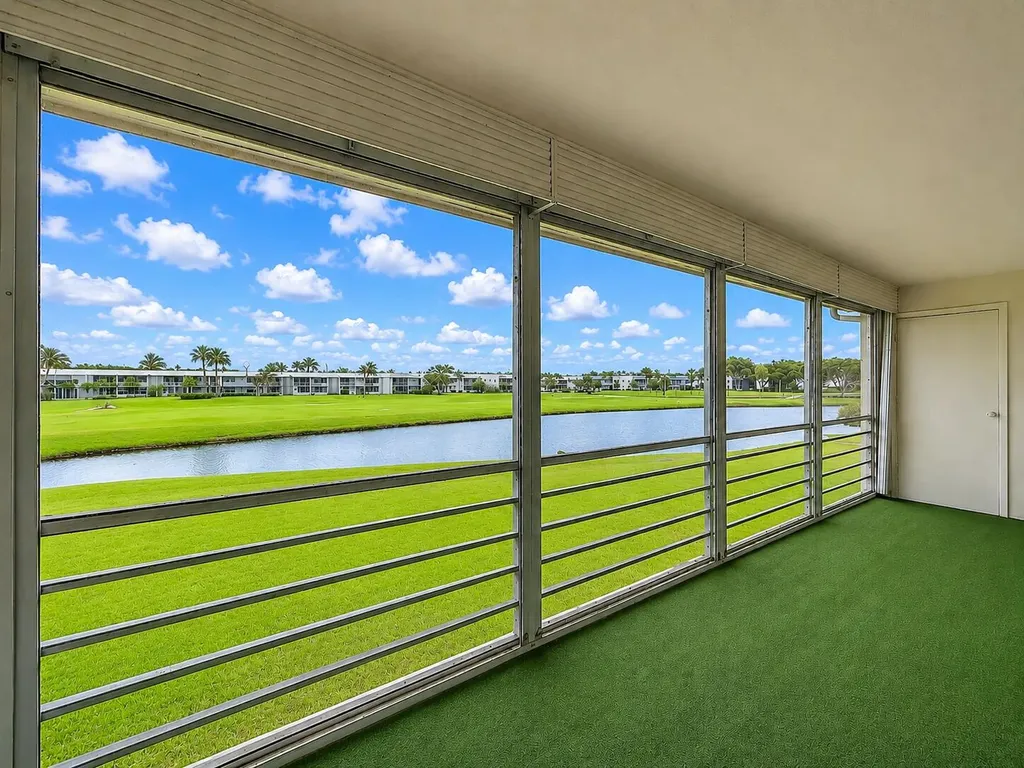 48 Piedmont Delray Beach FL 33484