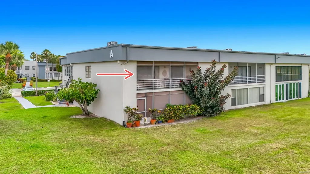 48 Piedmont Delray Beach FL 33484