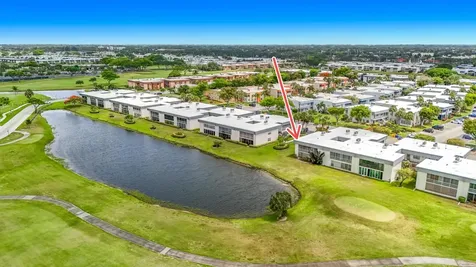 48 Piedmont Delray Beach FL 33484