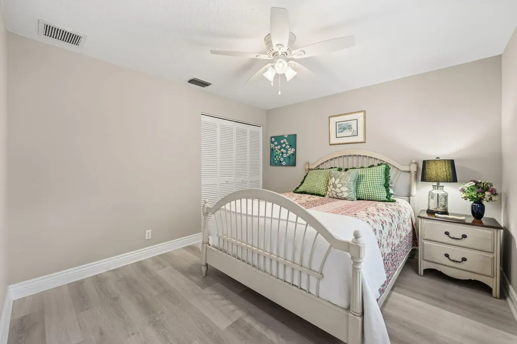 15791 Cedar Grove Lane Wellington FL 33414