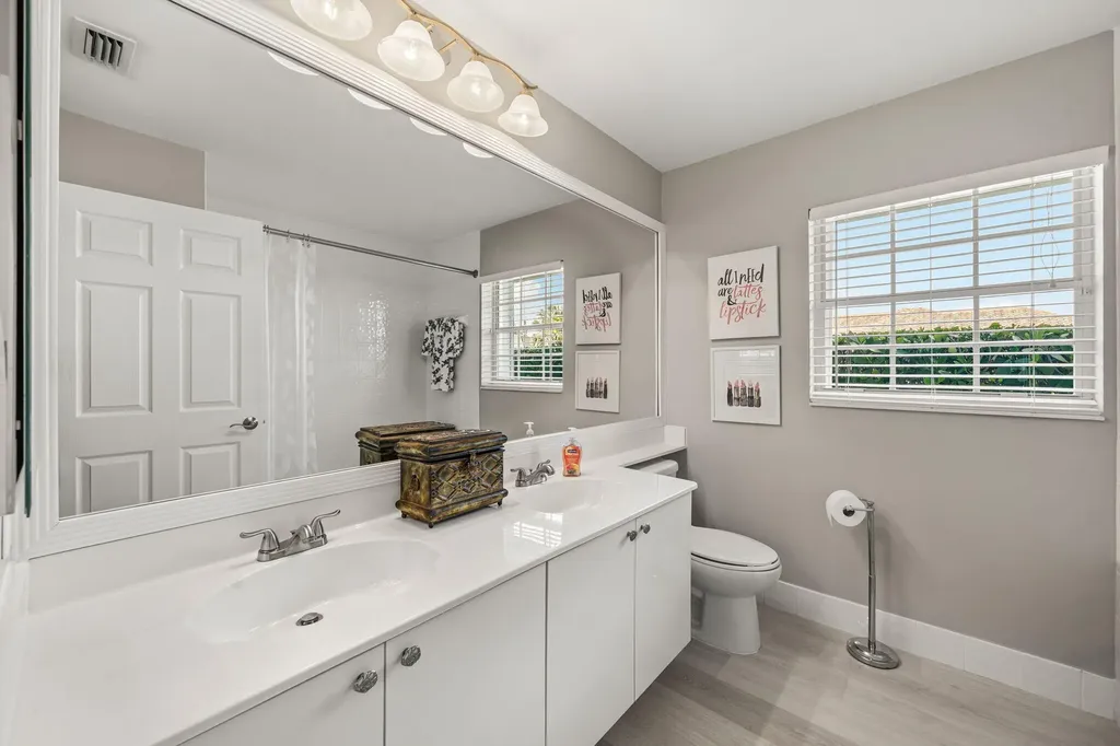 15791 Cedar Grove Lane Wellington FL 33414
