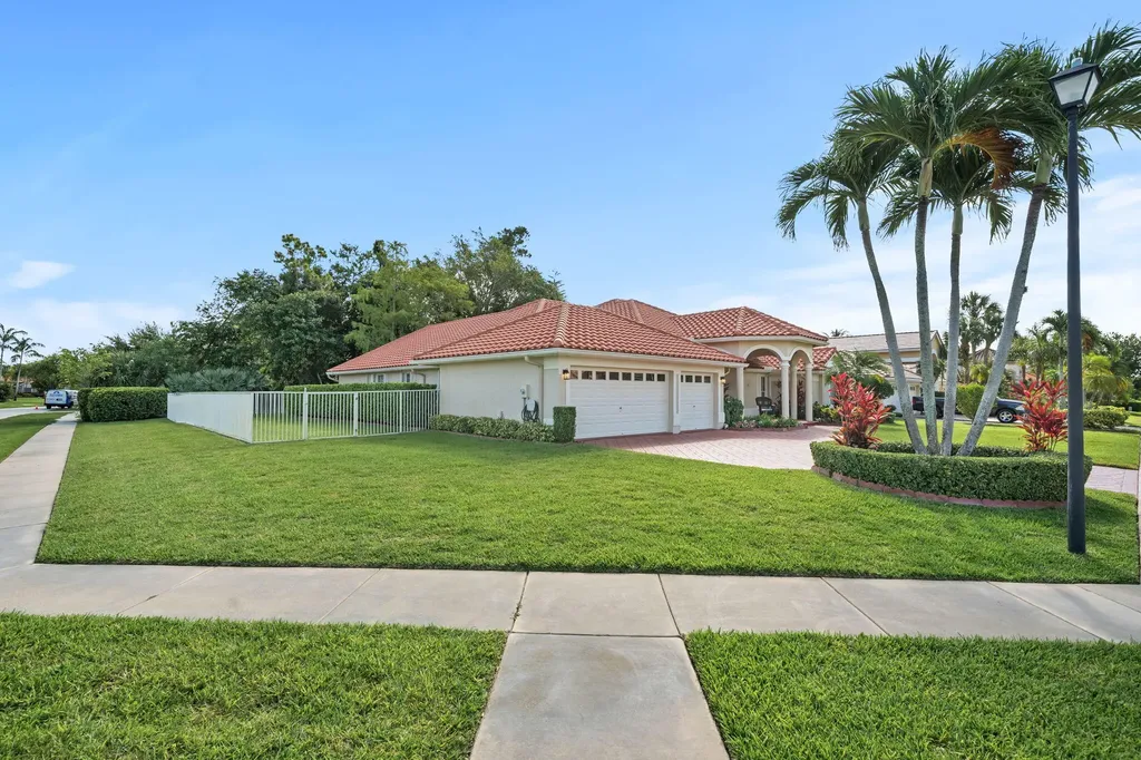 15791 Cedar Grove Lane Wellington FL 33414