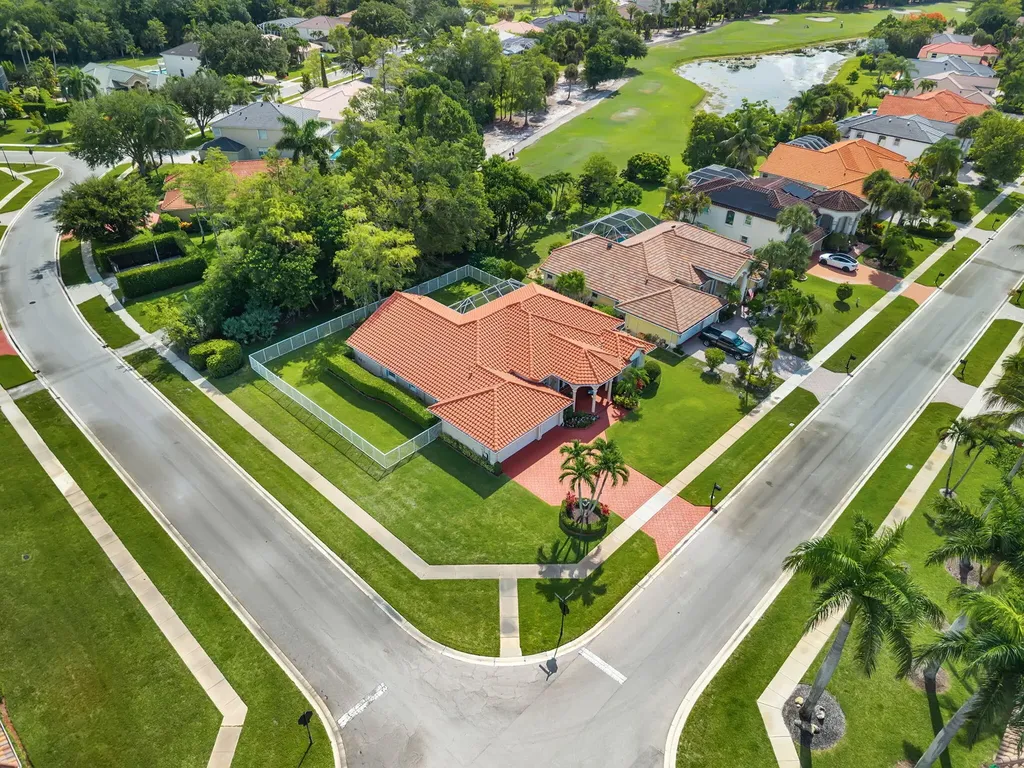 15791 Cedar Grove Lane Wellington FL 33414