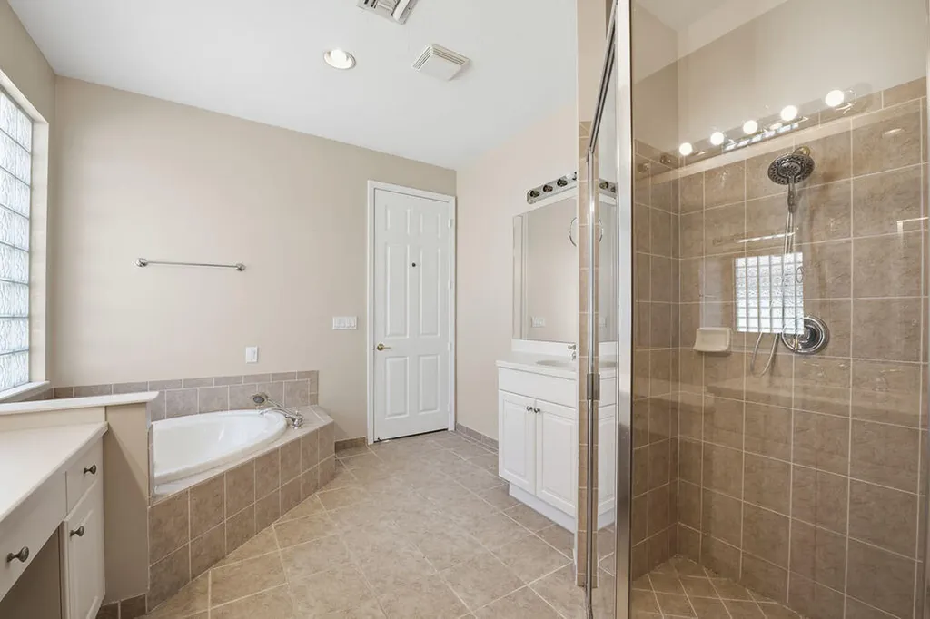 2165 SW Newport Isle Boulevard Port St Lucie FL 34953