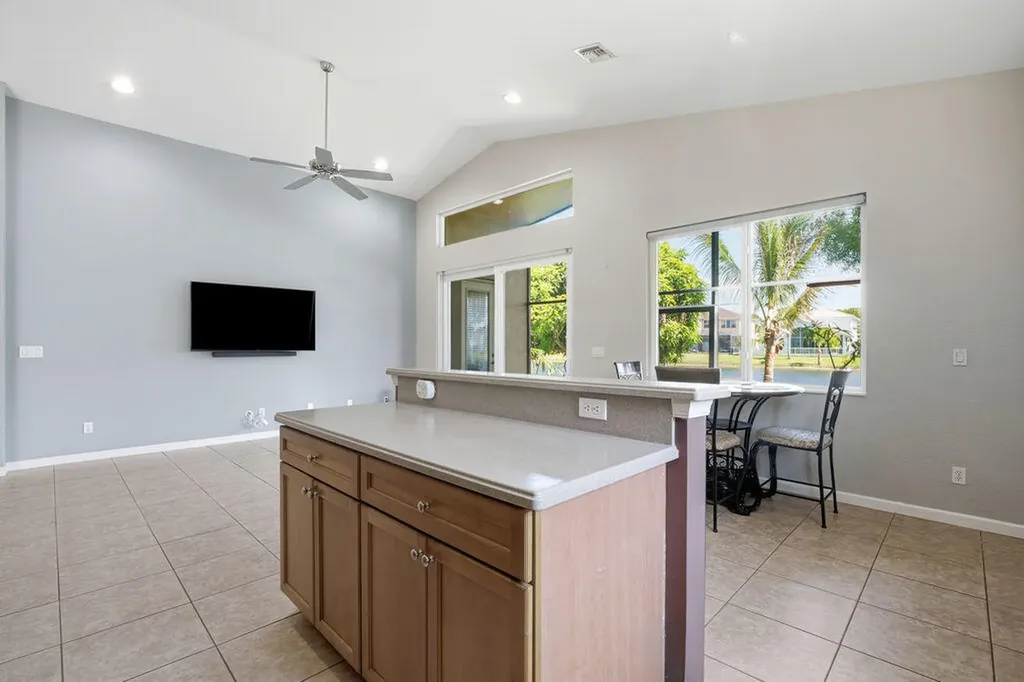 2165 SW Newport Isle Boulevard Port St Lucie FL 34953