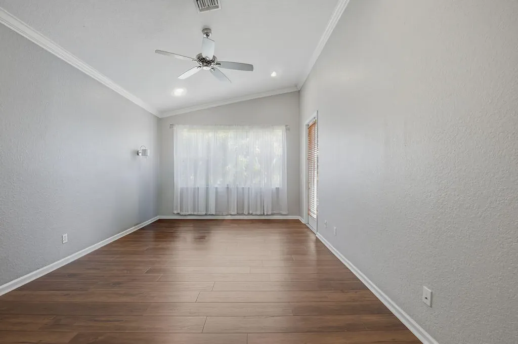 2165 SW Newport Isle Boulevard Port St Lucie FL 34953
