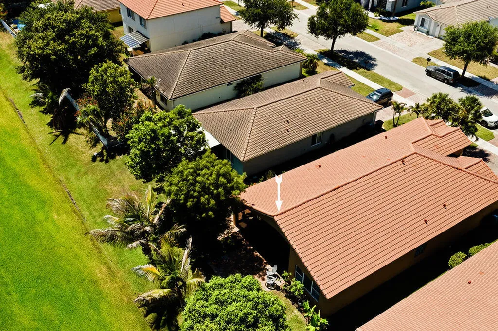 2165 SW Newport Isle Boulevard Port St Lucie FL 34953