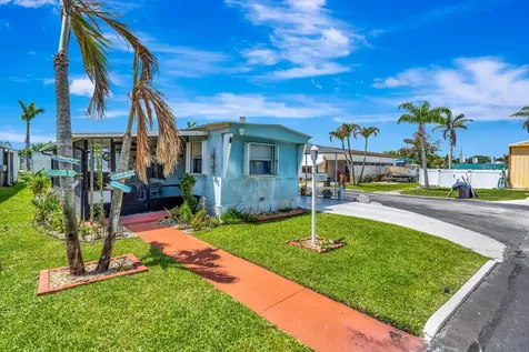 10885 SE Federal Hwy 67 Highway Hobe Sound FL 33455
