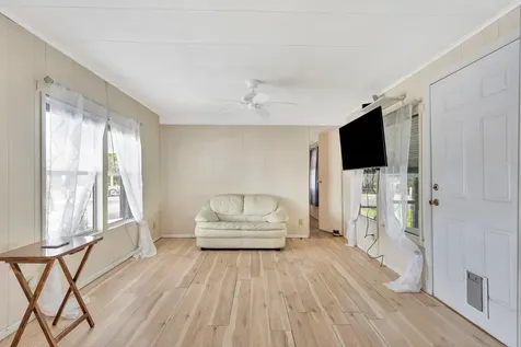 10885 SE Federal Hwy 67 Highway Hobe Sound FL 33455