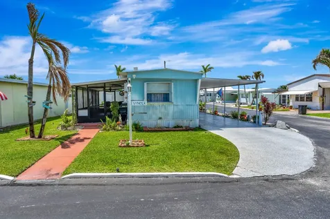 10885 SE Federal Hwy 67 Highway Hobe Sound FL 33455