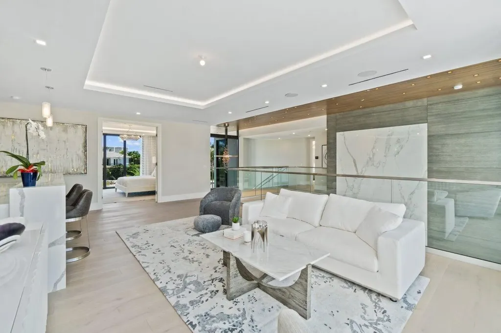 2391 Areca Palm Road Boca Raton FL 33432