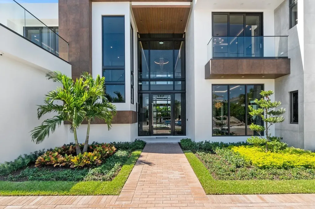 2391 Areca Palm Road Boca Raton FL 33432