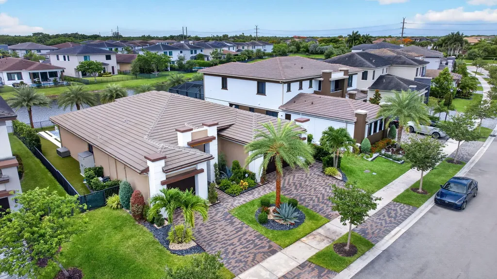 10800 Coral Street Parkland FL 33076