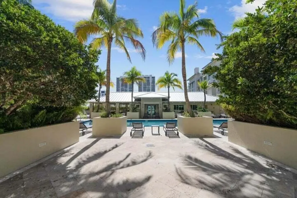 480 Hibiscus Street West Palm Beach FL 33401
