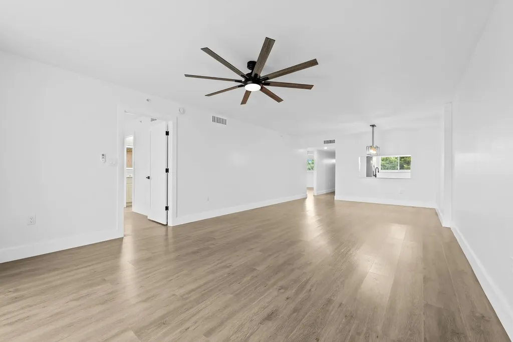 4734 E Lucerne Lakes Boulevard E Lake Worth FL 33467