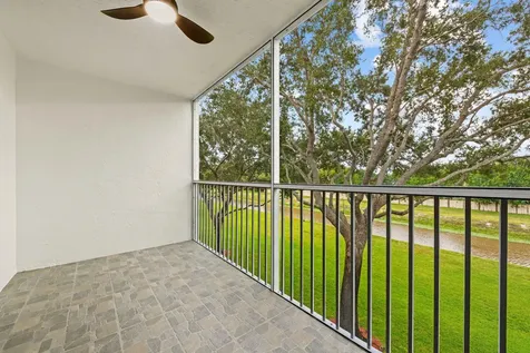 4734 E Lucerne Lakes Boulevard E Lake Worth FL 33467
