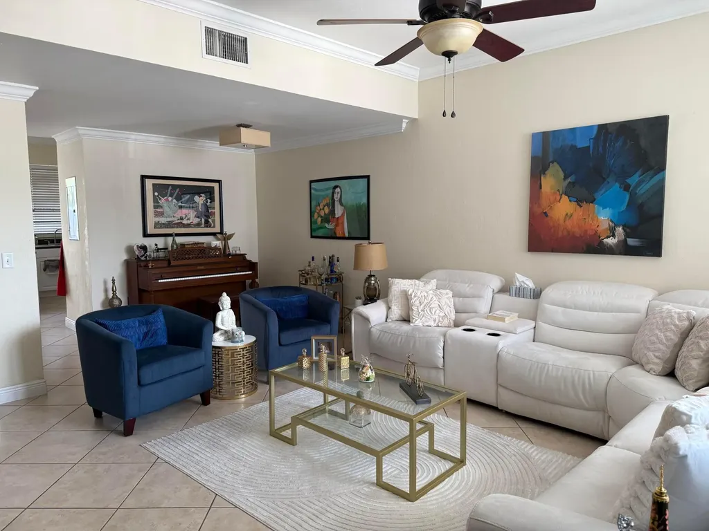 3829 Schoolhouse Road Road E Fort Myers FL 33916