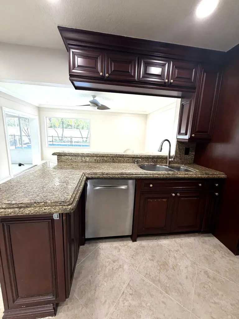 9585 Affirmed Lane Boca Raton FL 33496