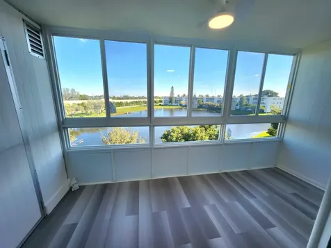 4047 Lincoln Boca Raton FL 33434
