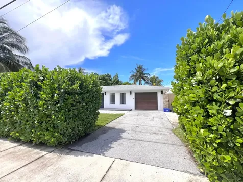 902 S Swinton Avenue Delray Beach FL 33444