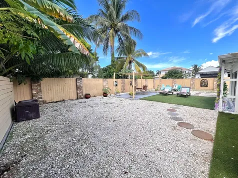 902 S Swinton Avenue Delray Beach FL 33444