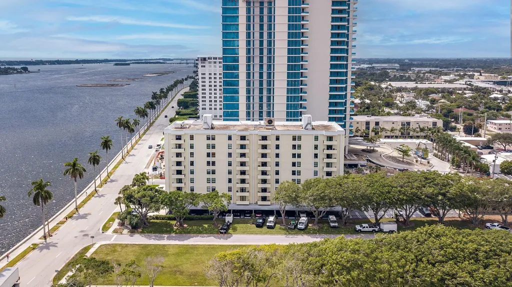 1501 S Flagler Drive West Palm Beach FL 33401