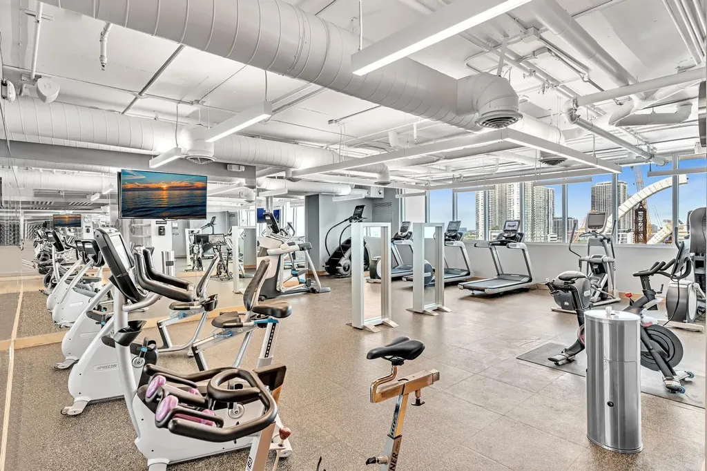 900 Biscayne Boulevard Miami FL 33132