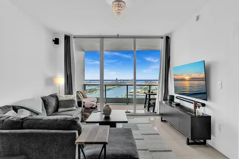 900 Biscayne Boulevard Miami FL 33132