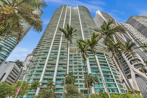 900 Biscayne Boulevard Miami FL 33132