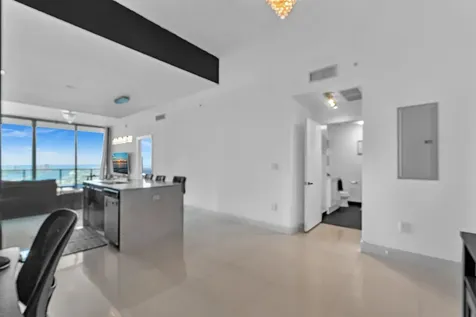 900 Biscayne Boulevard Miami FL 33132