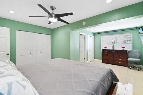 124 Davis Road Palm Springs FL 33461