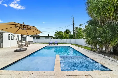 124 Davis Road Palm Springs FL 33461