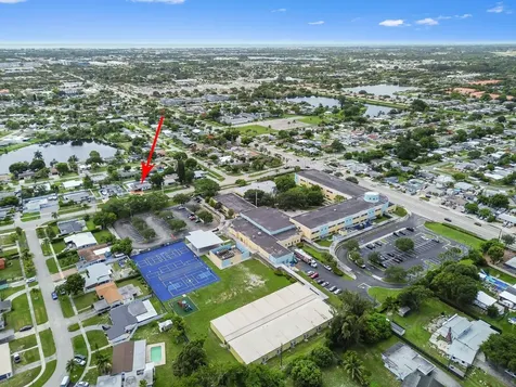 124 Davis Road Palm Springs FL 33461