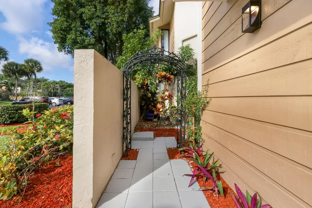 22874 Ironwedge Drive Boca Raton FL 33433
