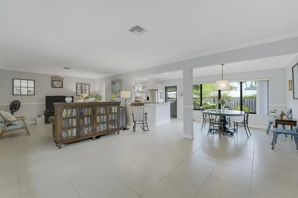 109 NE 17th Street Delray Beach FL 33444