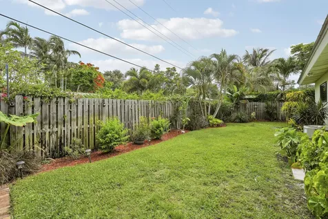 109 NE 17th Street Delray Beach FL 33444
