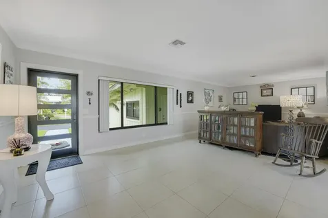 109 NE 17th Street Delray Beach FL 33444