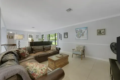109 NE 17th Street Delray Beach FL 33444