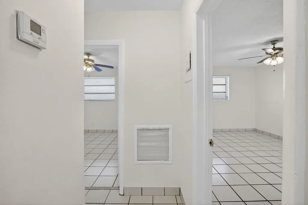 2500 SW 18th Terrace Fort Lauderdale FL 33315