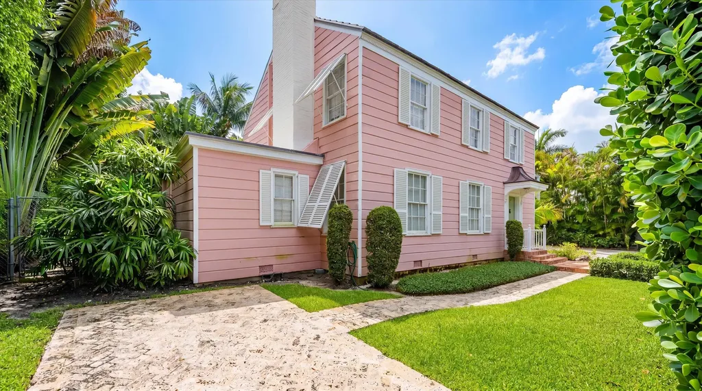 258 Pendleton Avenue Palm Beach FL 33480