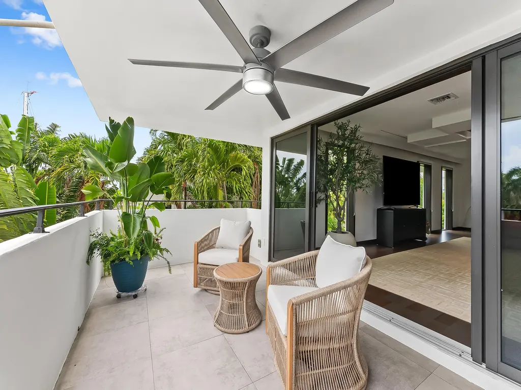 76 Isle Of Venice Drive Fort Lauderdale FL 33301