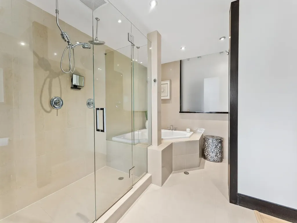 76 Isle Of Venice Drive Fort Lauderdale FL 33301